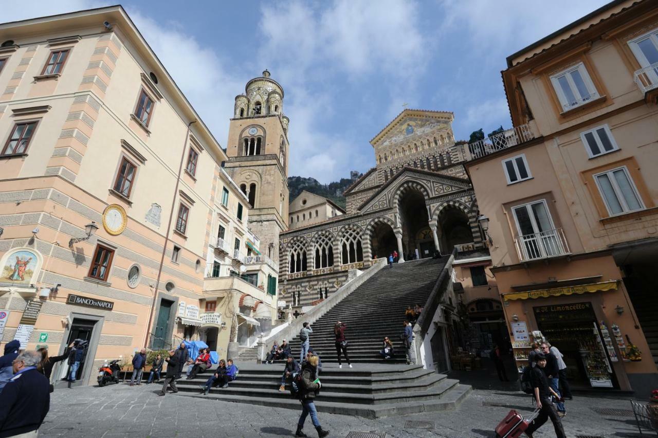 L'Ancora Di Amalfi Apartman Kültér fotó